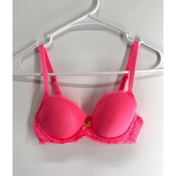 Victoria's Secret Dream Angels Lined Demi Bra Pink Lace Underwire Pad Size 32B - Picture 1 of 6